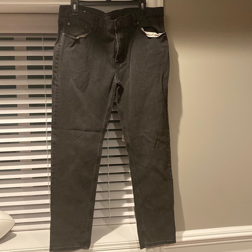 G. H. Bass men’s Jeans 36 x 32